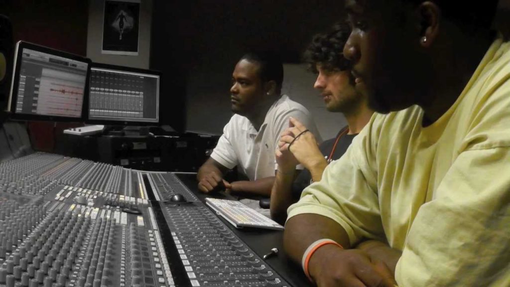 Music Producer Schools - United States - The Art Institute of Austin Audio Production