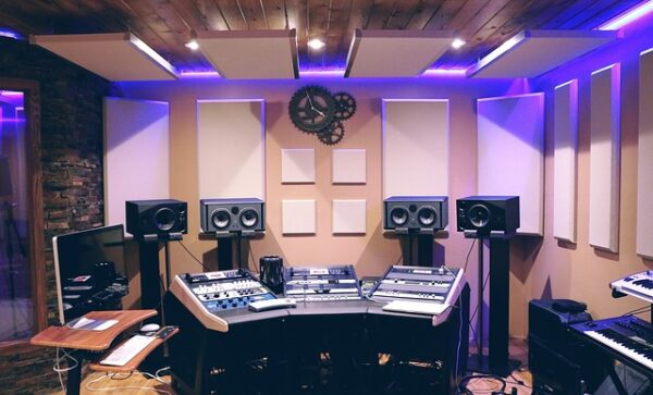 5 Crucial Studio Song Recording Tips